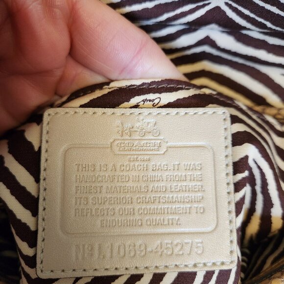 Coach Straw Python Clutch tan and Brown With Zebra liner Clear hang tag - Picture 10 of 11